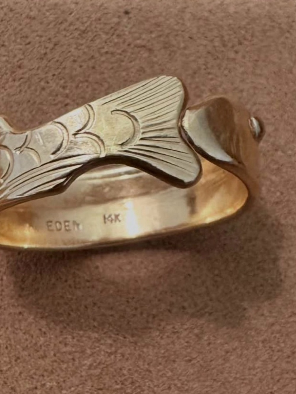 14K Yellow Gold Eden Hand Arts Fish Ring - Yellow Gold